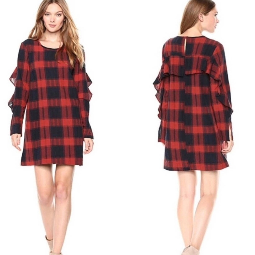 Perfect Fall outfit. Worn a couple of times. BCBG Generation, size Medium dress